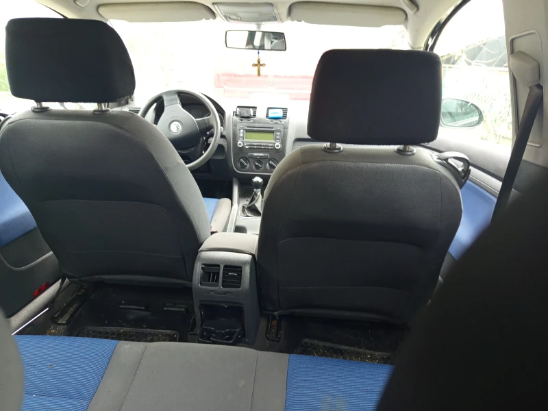 VW Golf 1.4i, снимка 7 - Автомобили и джипове - 52494236