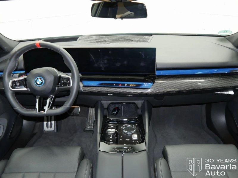 BMW i5 M60 xDrive Touring, снимка 6 - Автомобили и джипове - 52788053