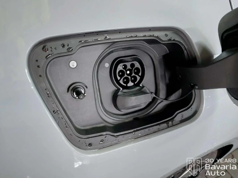 BMW i5 M60 xDrive Touring, снимка 15 - Автомобили и джипове - 52788053