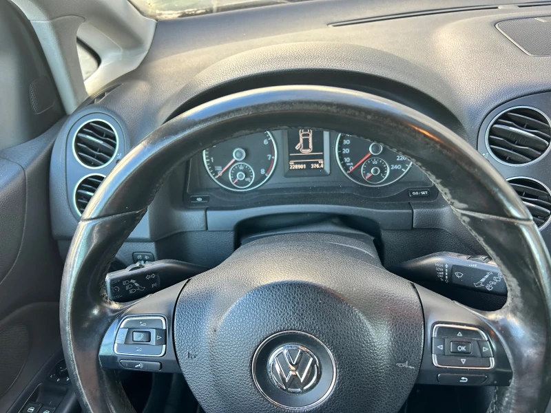 VW Golf Plus, снимка 12 - Автомобили и джипове - 53257610