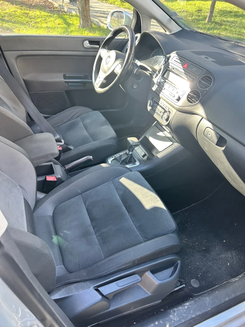 VW Golf Plus, снимка 14 - Автомобили и джипове - 53257610