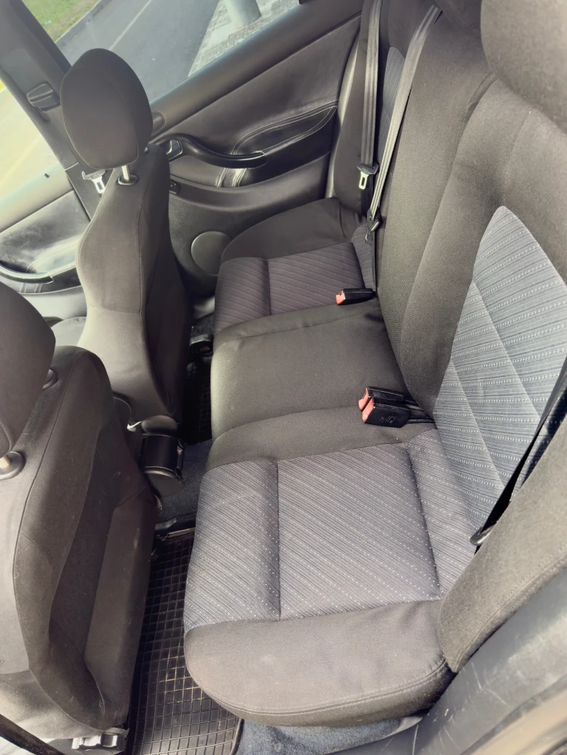 Seat Leon ARL, снимка 9 - Автомобили и джипове - 53289068