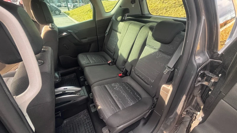 Opel Meriva 1.4i, снимка 13 - Автомобили и джипове - 53456231