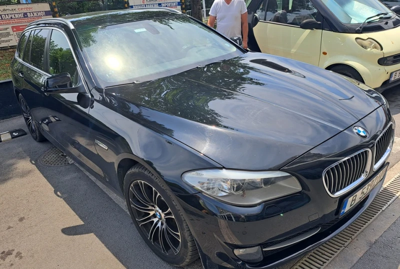 BMW 520 N47T, снимка 2 - Автомобили и джипове - 53589806