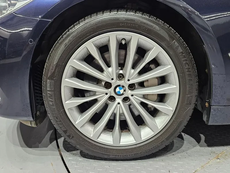 BMW 530 LUXURY G30, снимка 5 - Автомобили и джипове - 55790050