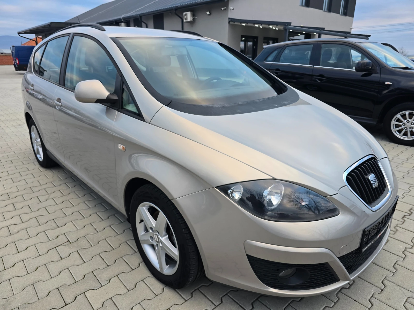 Seat Altea XL 1.6TDI, 105к.с., 2011г., снимка 1