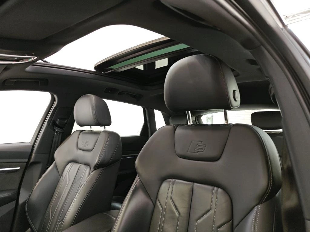 Audi E-Tron 55 S-Line* Quattro - изображение 8