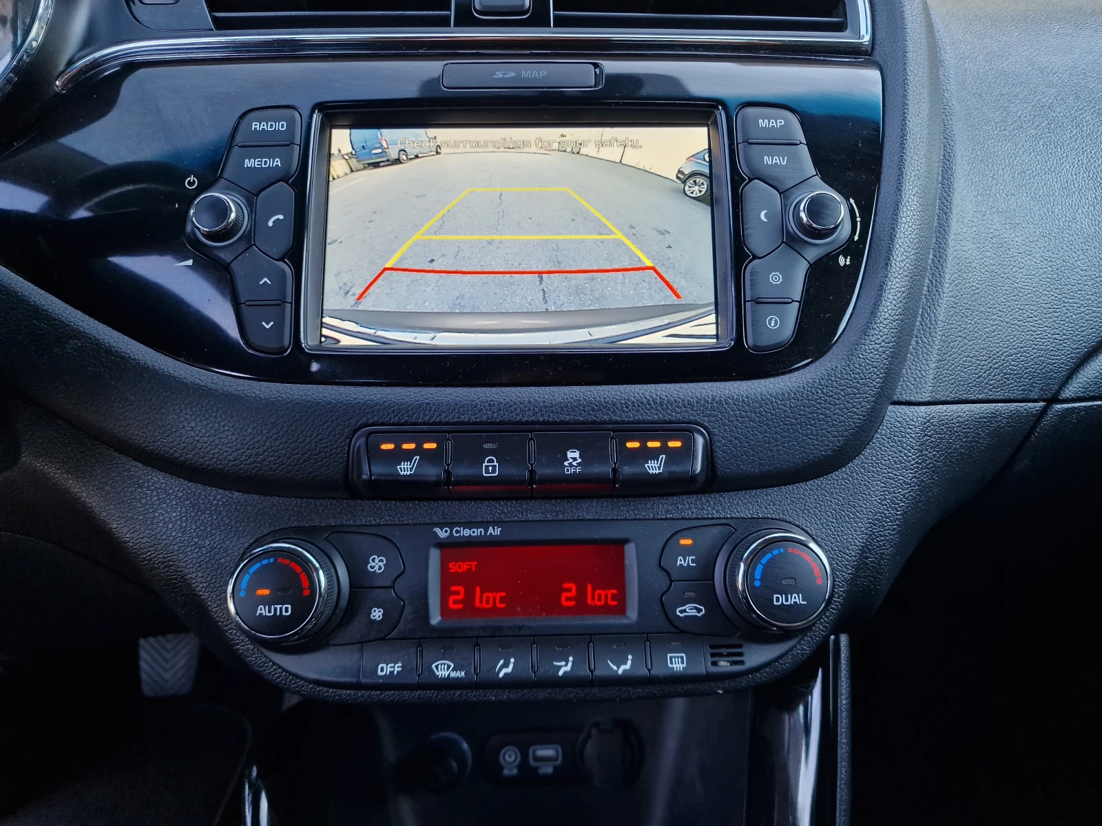 Kia Ceed SW 1.0 TGDI 79800 km. | Mobile.bg — изображение 13