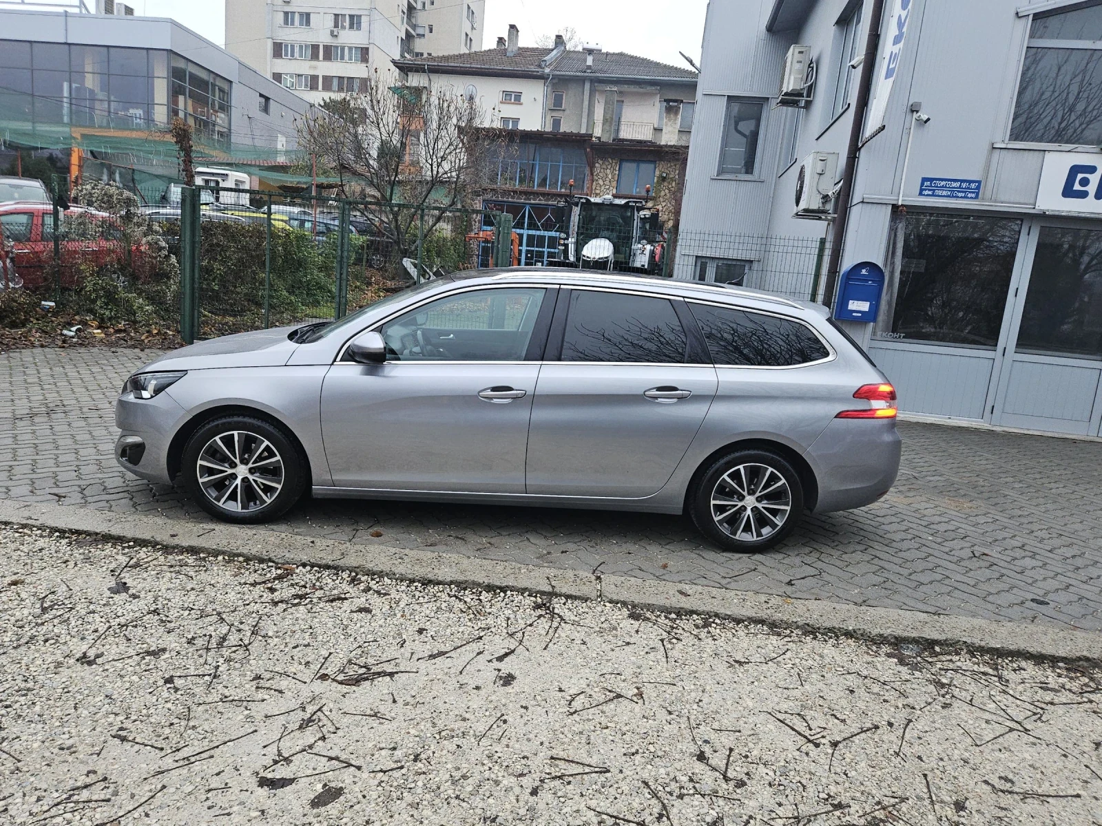 Peugeot 308 1.6hdi--ALLURE-AUTOMAT - изображение 8