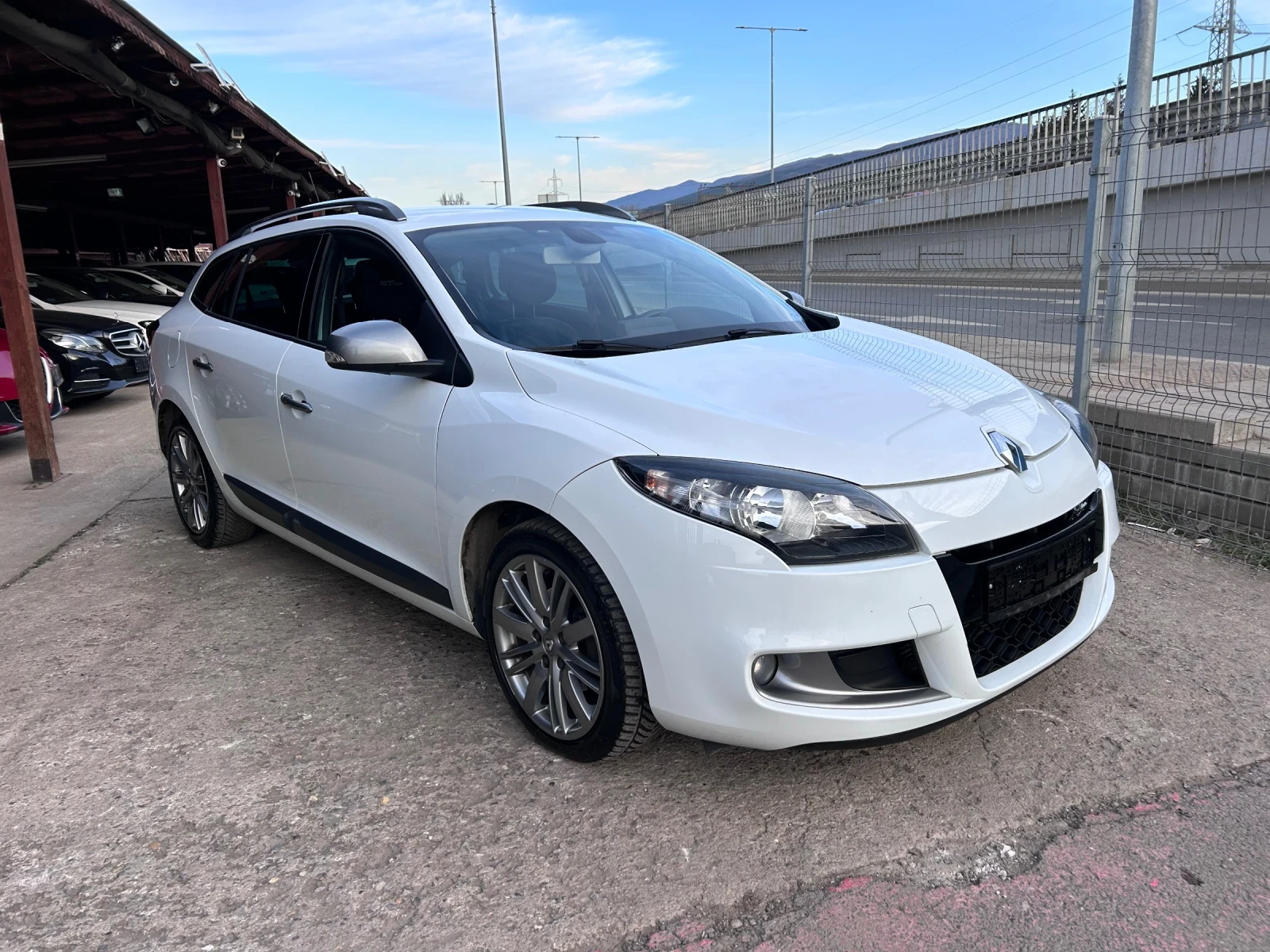 Renault Megane 1.5dci GTline - изображение 5