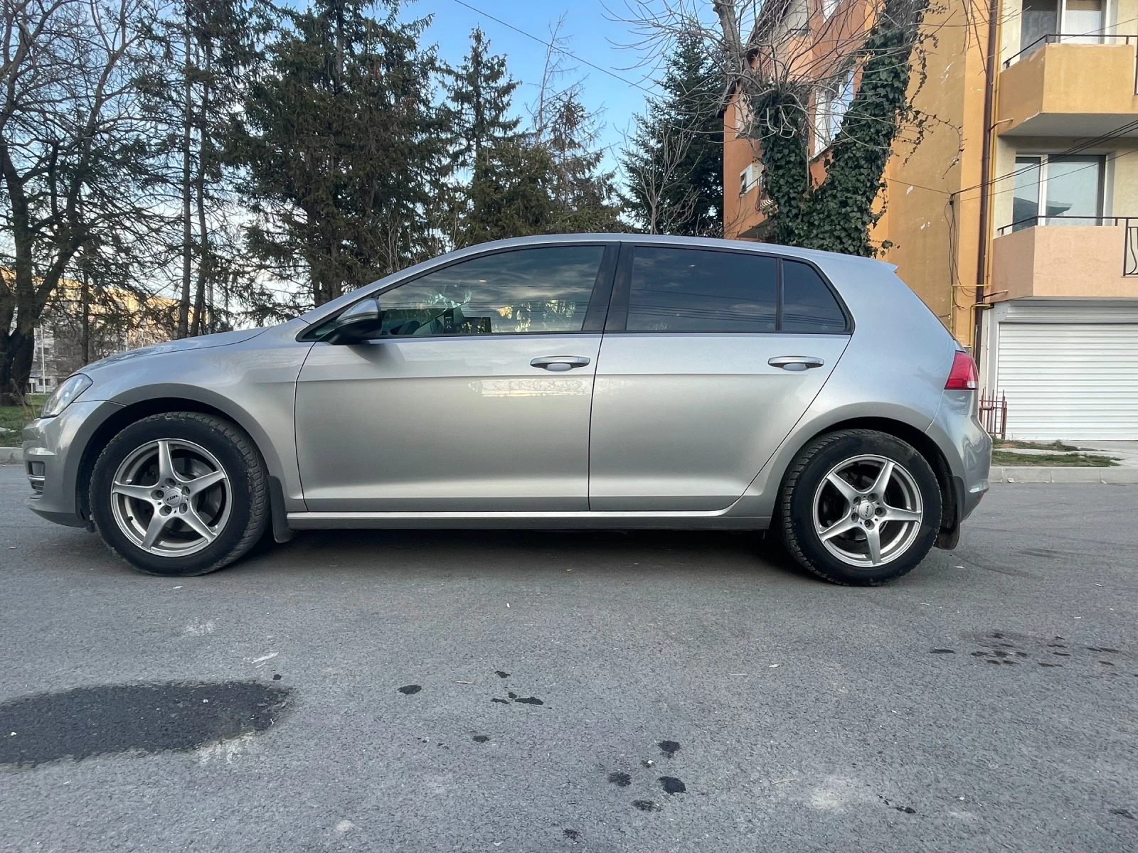 VW Golf | Mobile.bg   3