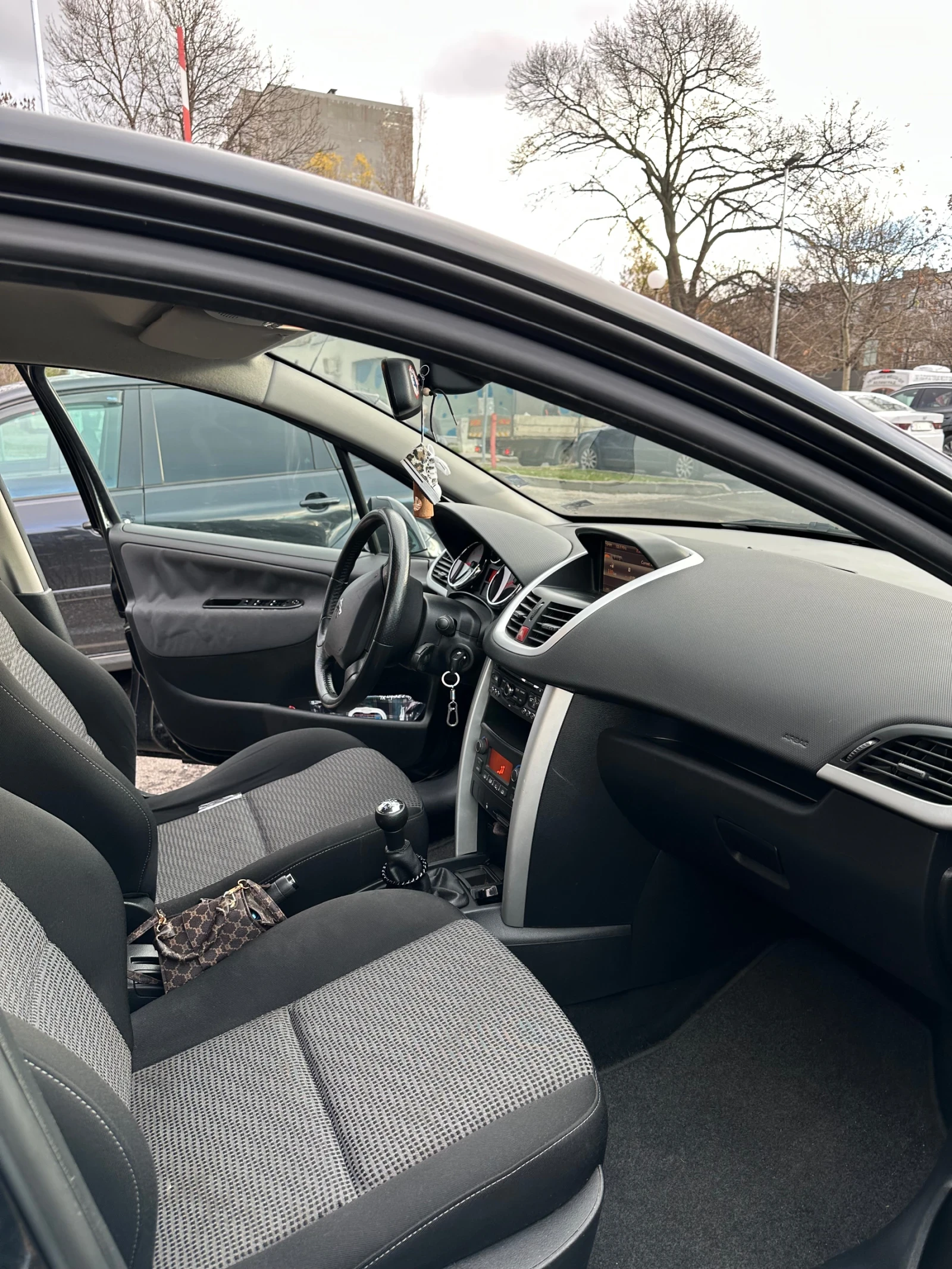 Peugeot 207 Lion edition | Mobile.bg � ����������� 15