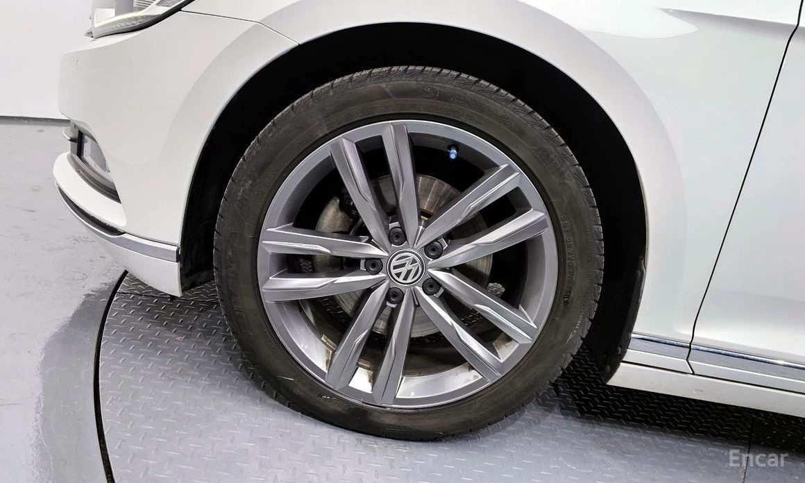 VW Passat  - изображение 5