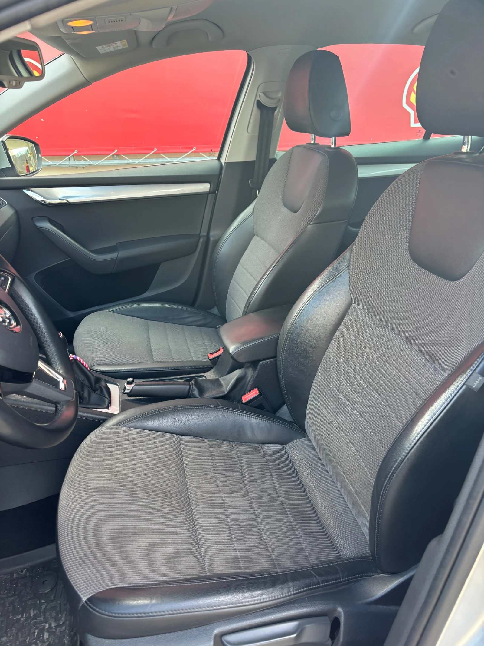 Skoda Octavia 2.0TDI EDITION | Mobile.bg � ����������� 12