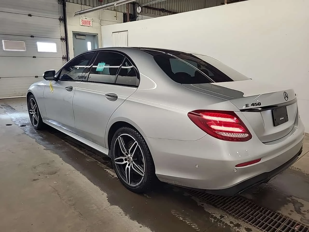 Mercedes-Benz E 450 4MATIC AMG | PANO | 360  | BURMESTER | Mobile.bg � ����������� 4