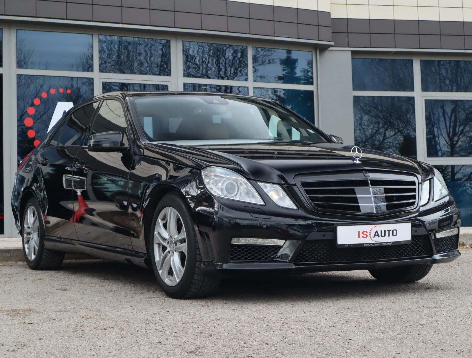 Mercedes-Benz E 250 AMG/4Matic/Distronik/Side Assist/Leader brown/BiXe - изображение 3