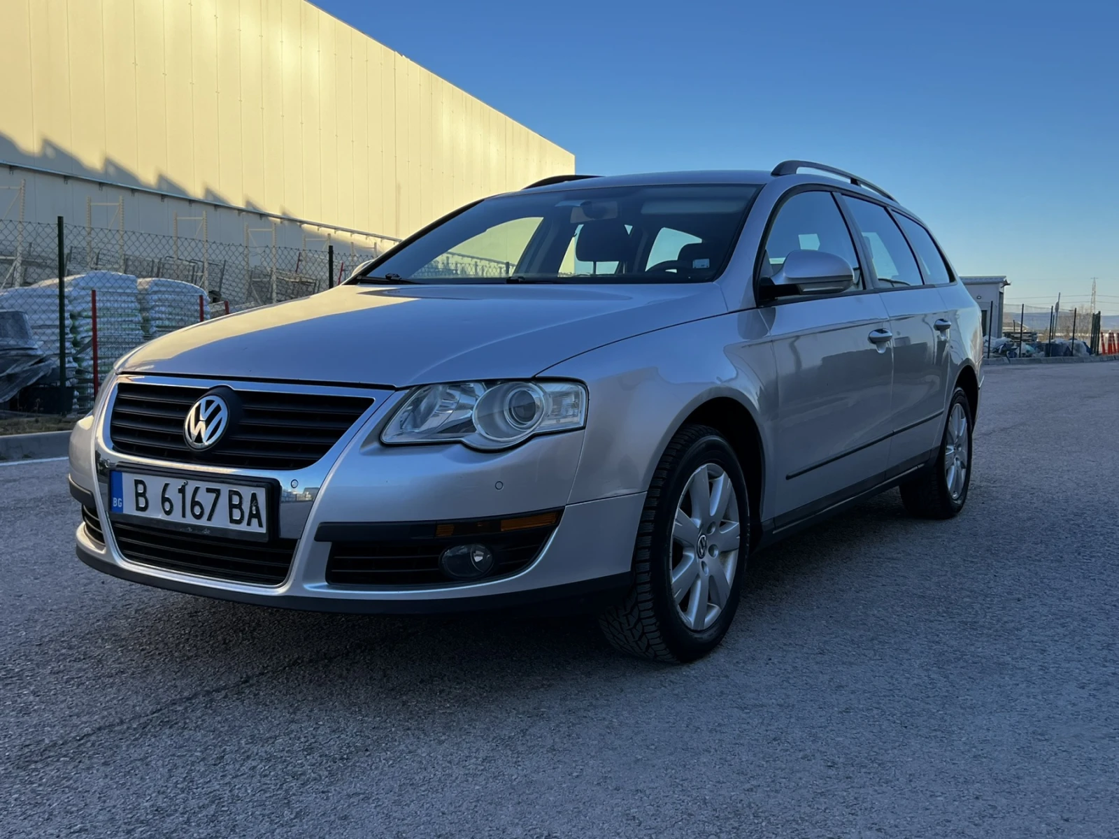 VW Passat 2.0 TDI, снимка 2 - Автомобили и джипове - 53882055