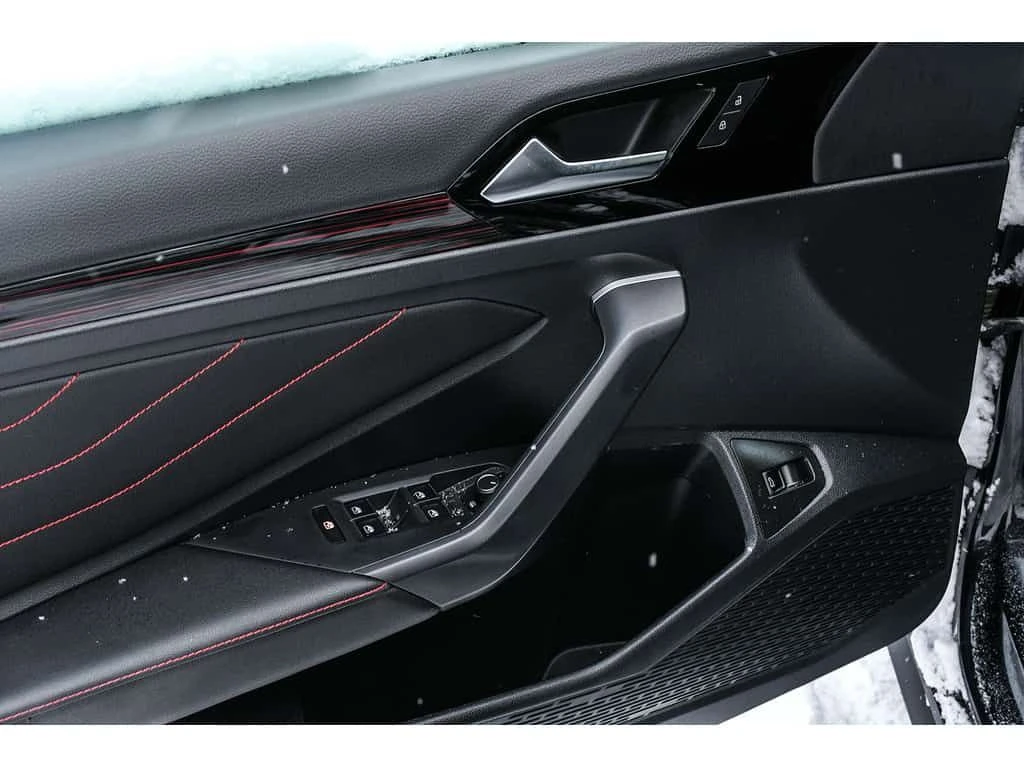 VW Jetta GLI CARFAX, снимка 6 - Автомобили и джипове - 53913109