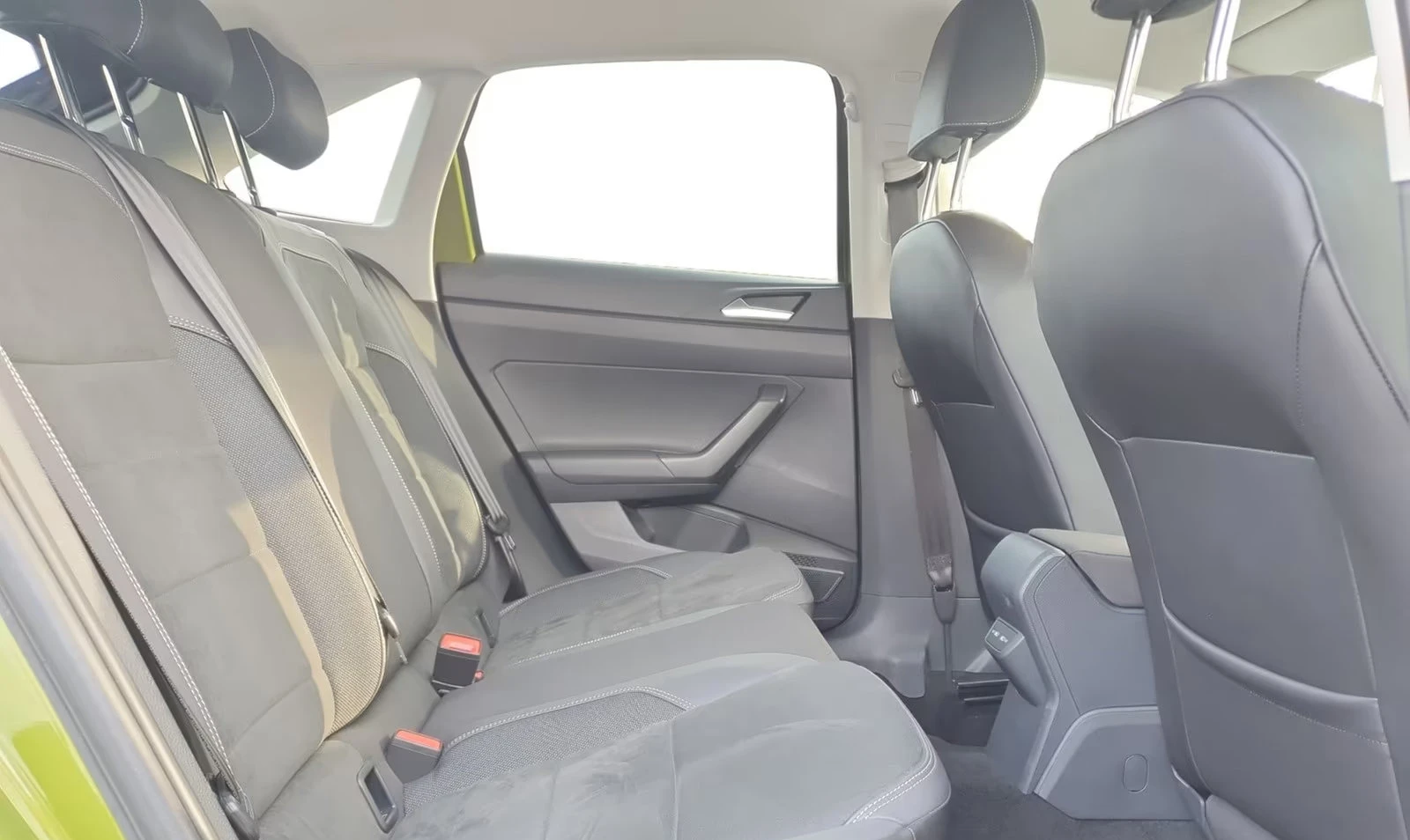 VW Taigo 110HP/STYLE/CAM/MATRIX/ACC/DSG/KLESS/195z, снимка 10 - Автомобили и джипове - 53944675