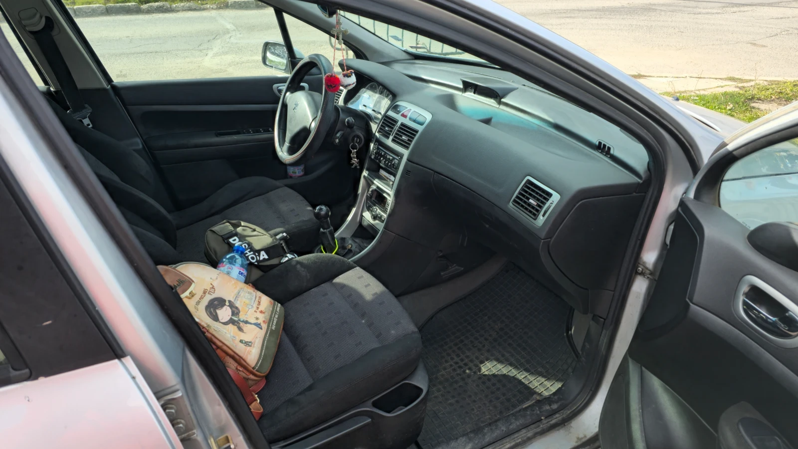 Peugeot 307 2.0 hdi, снимка 7 - Автомобили и джипове - 53947518