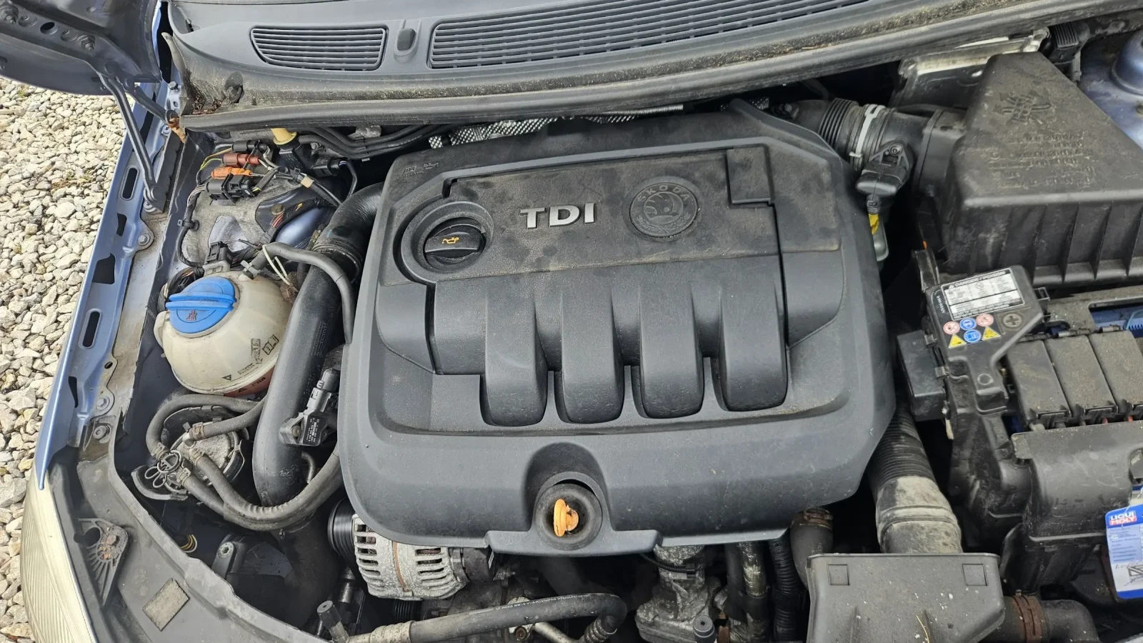 Skoda Roomster 1.9tdi.105ks.6skoposti, снимка 3 - Автомобили и джипове - 53989843