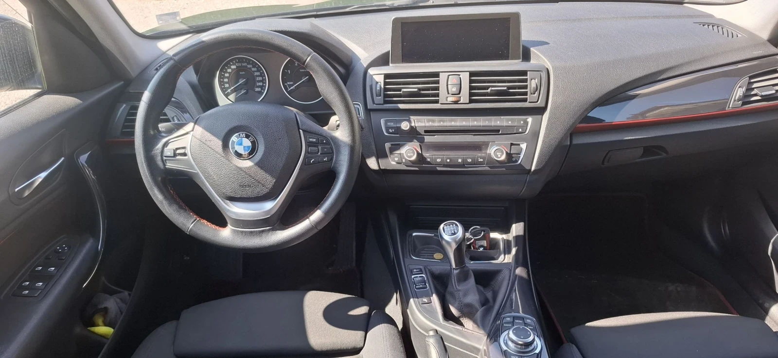 BMW 118 Sport, снимка 8 - Автомобили и джипове - 54061647