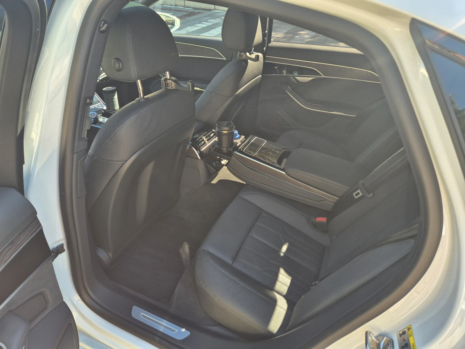 Audi A8, снимка 11 - Автомобили и джипове - 54123351