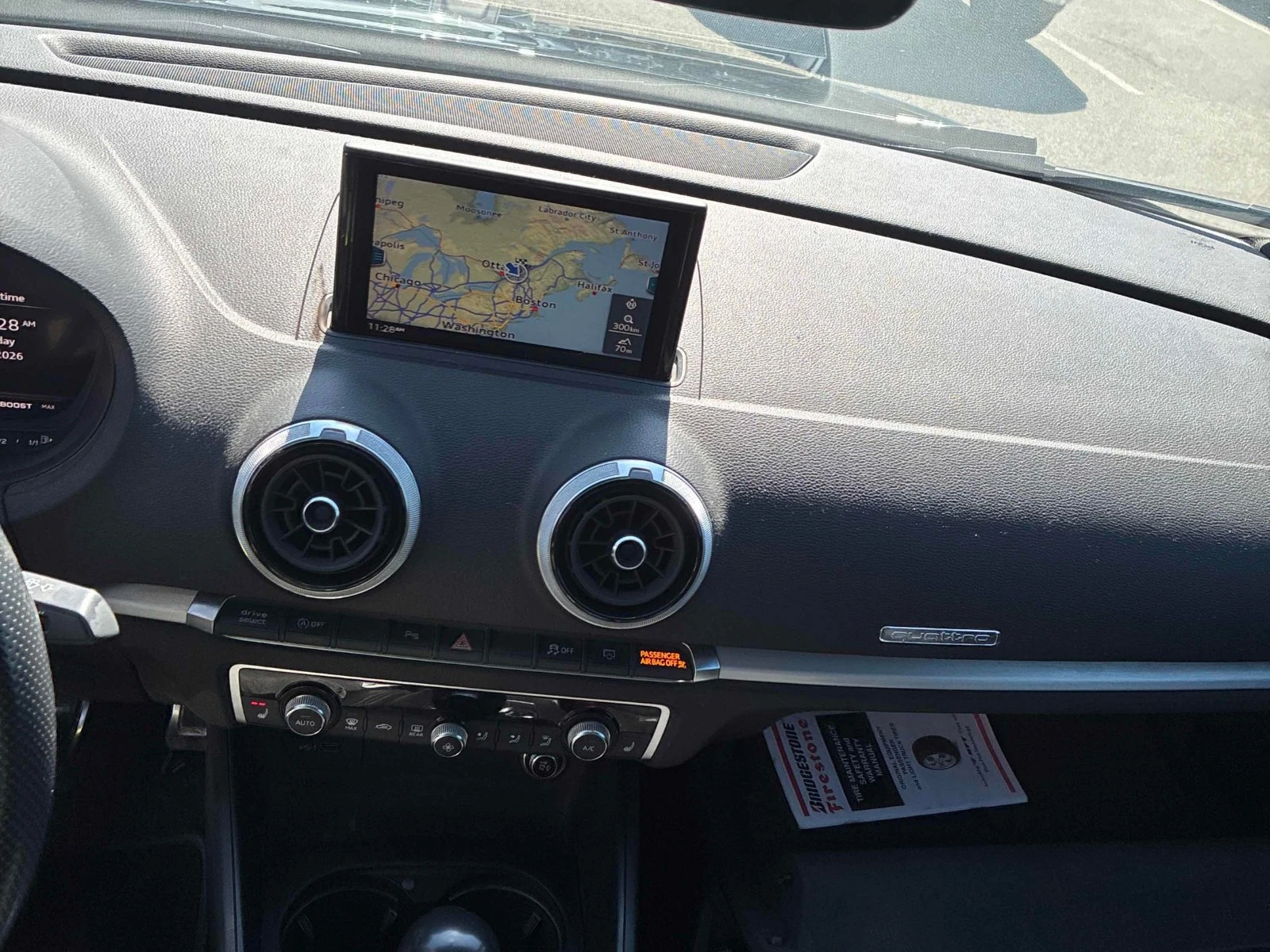 Audi S3 Technik* Quattro* АвтоКредит* (ЦЕНА ДО БГ), снимка 8 - Автомобили и джипове - 54289507