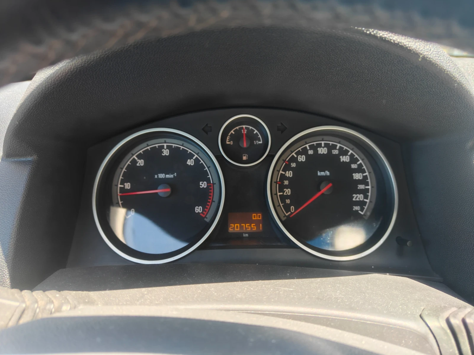 Opel Astra H Caravan , снимка 6 - Автомобили и джипове - 54566279