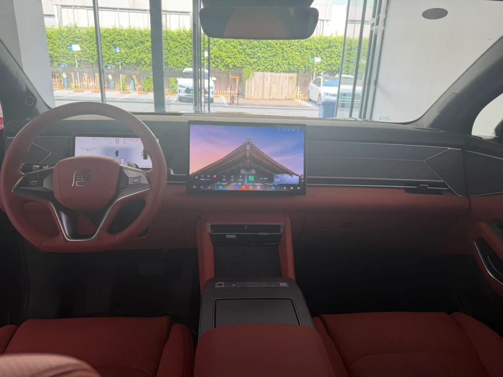BYD Tang L AWD Flagship 6+ 1 ��� �-�� ������  | Mobile.bg � ����������� 7