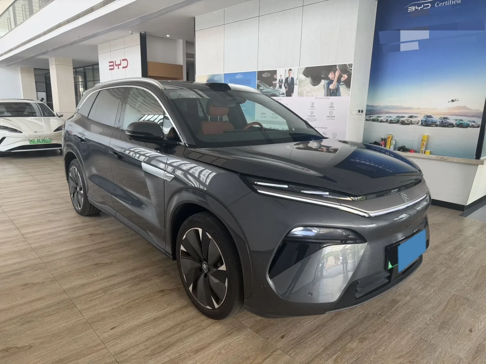 BYD Tang L AWD Flagship 6+ 1 ��� �-�� ������  | Mobile.bg � ����������� 3