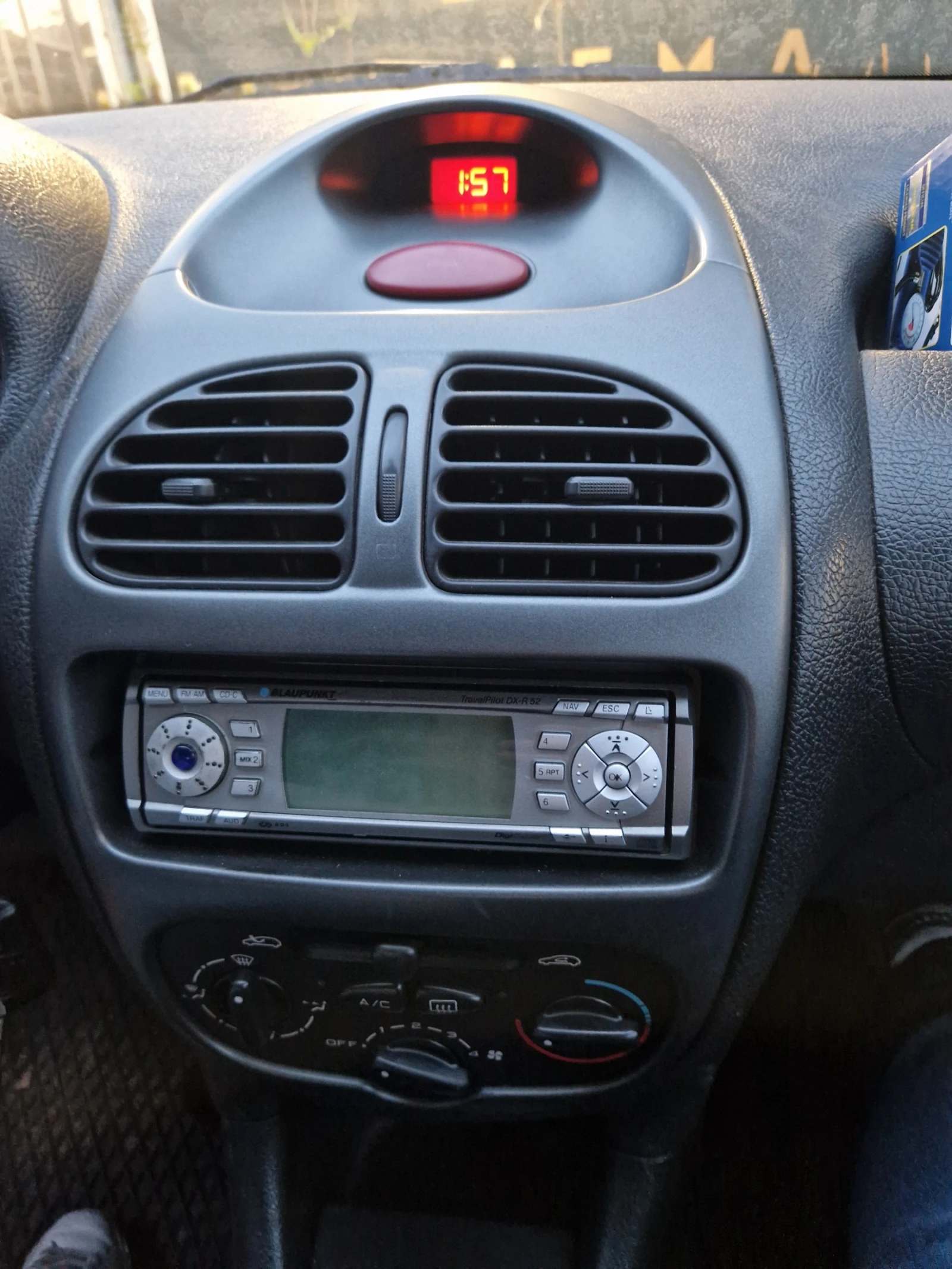 Peugeot 206, снимка 2 - Автомобили и джипове - 55387297