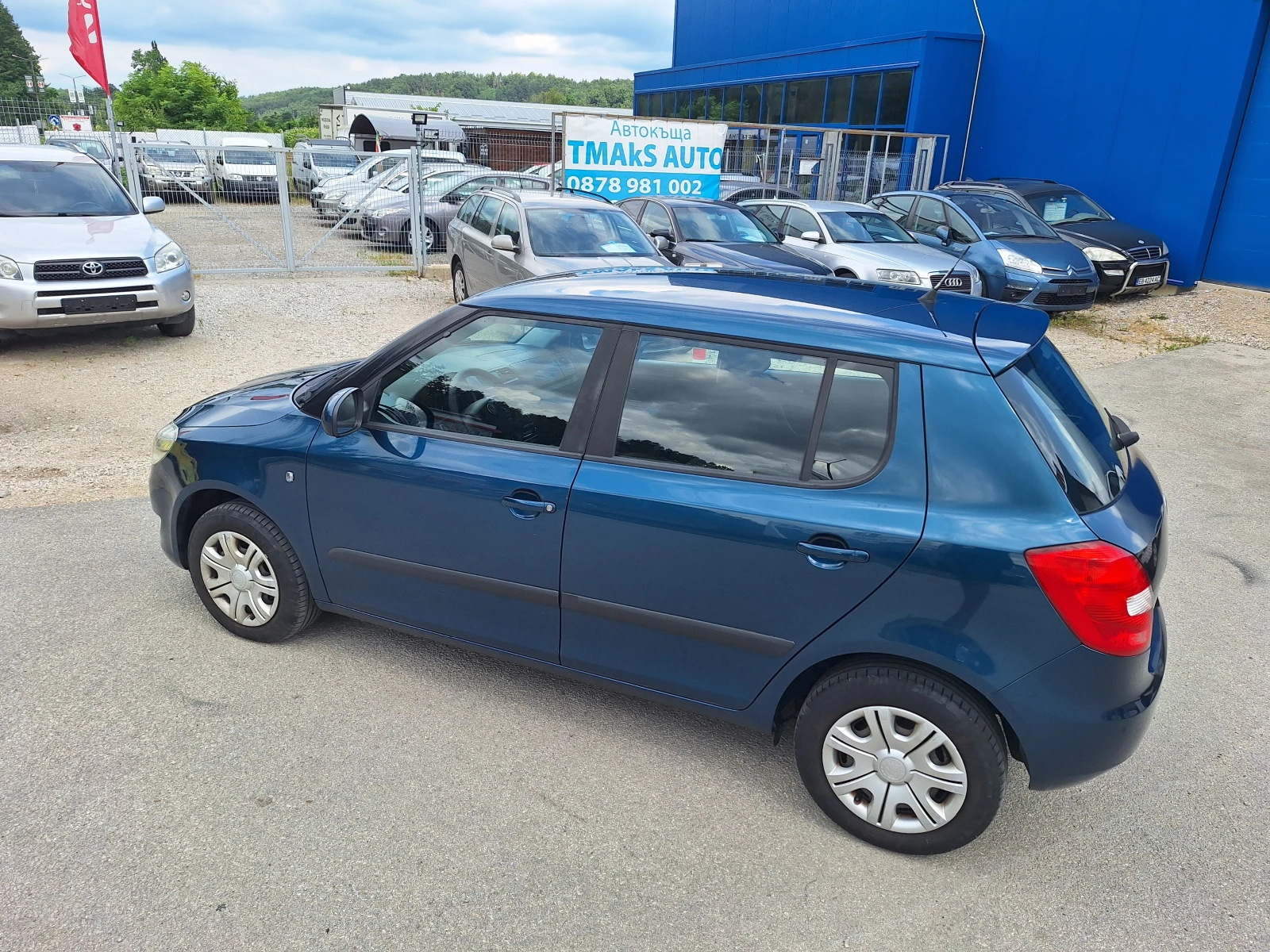 Skoda Fabia 1.2i, снимка 6 - Автомобили и джипове - 55219647