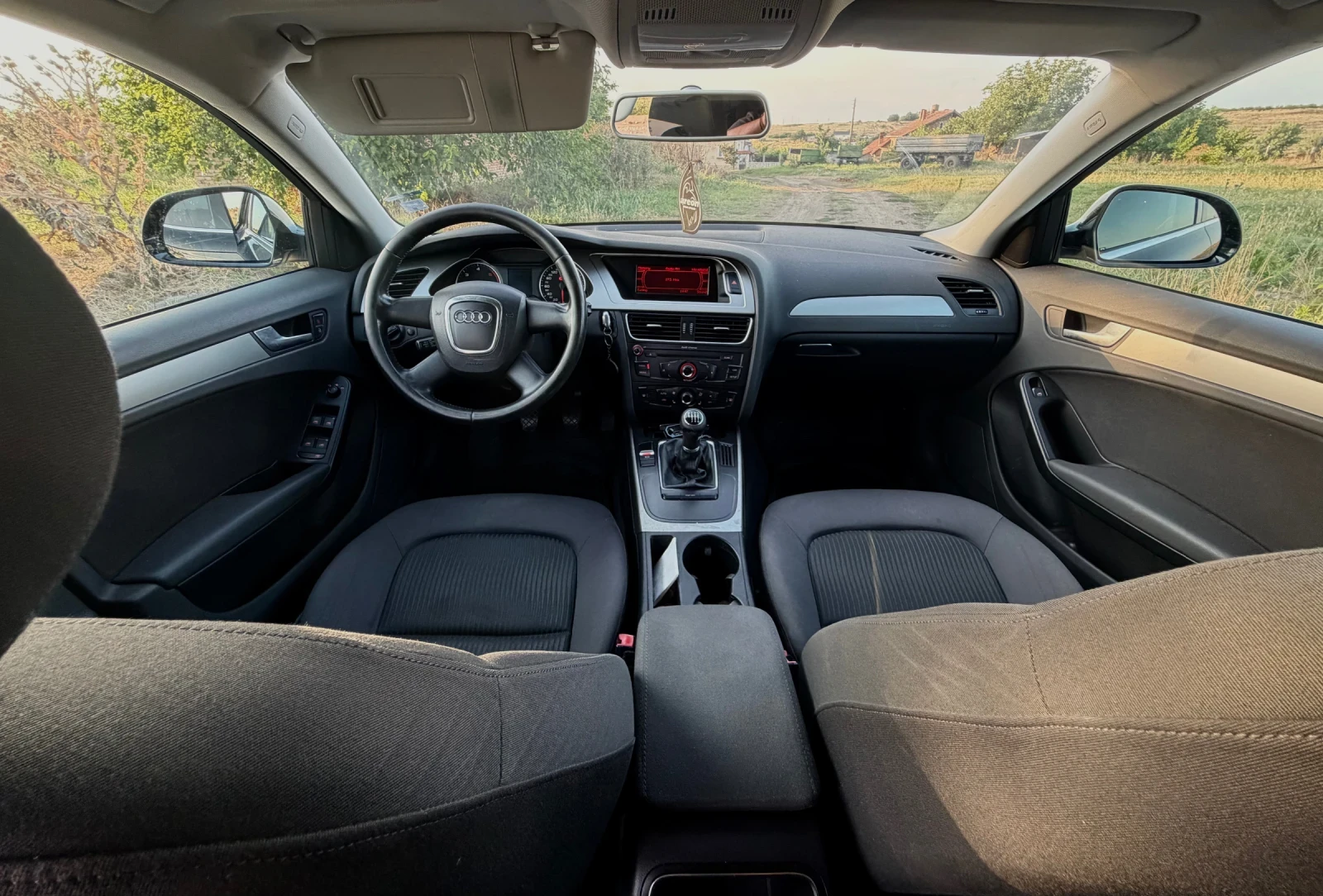 Audi A4, снимка 4 - Автомобили и джипове - 55307255