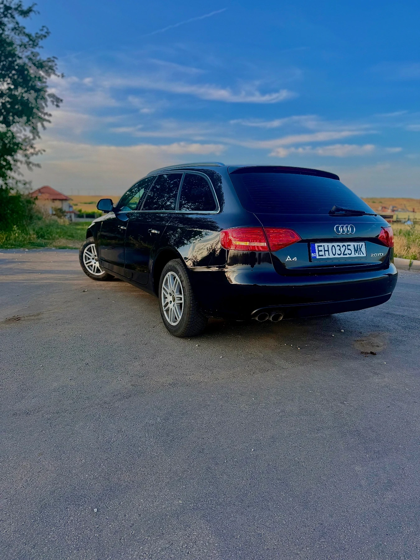 Audi A4, снимка 8 - Автомобили и джипове - 55307255