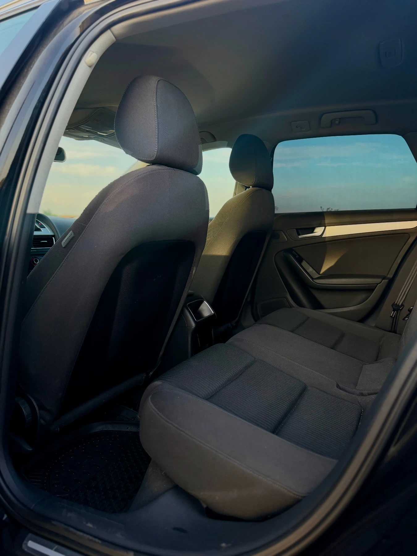 Audi A4, снимка 7 - Автомобили и джипове - 55307255