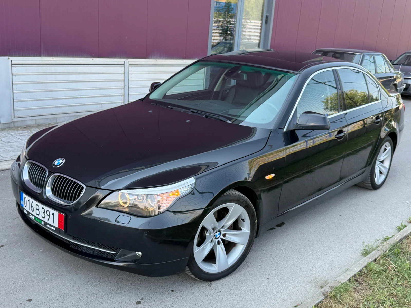 BMW 530 235hp/FACE/HEAD UP/�����������/������/���� ���� | Mobile.bg � ����������� 1