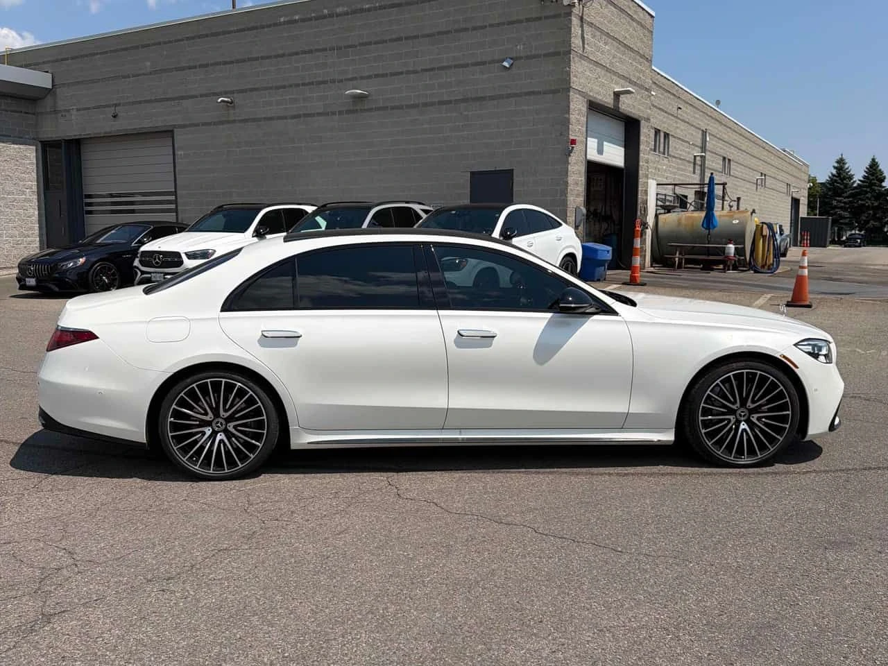 Mercedes-Benz S 580 4MATIC/ОБДУХВАНЕ/ПАНОРАМА/360, снимка 4 - Автомобили и джипове - 55420025