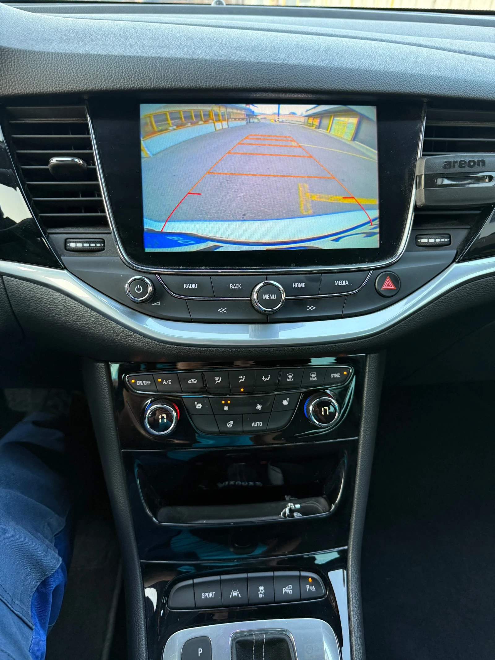 Opel Astra, снимка 13 - Автомобили и джипове - 55772218