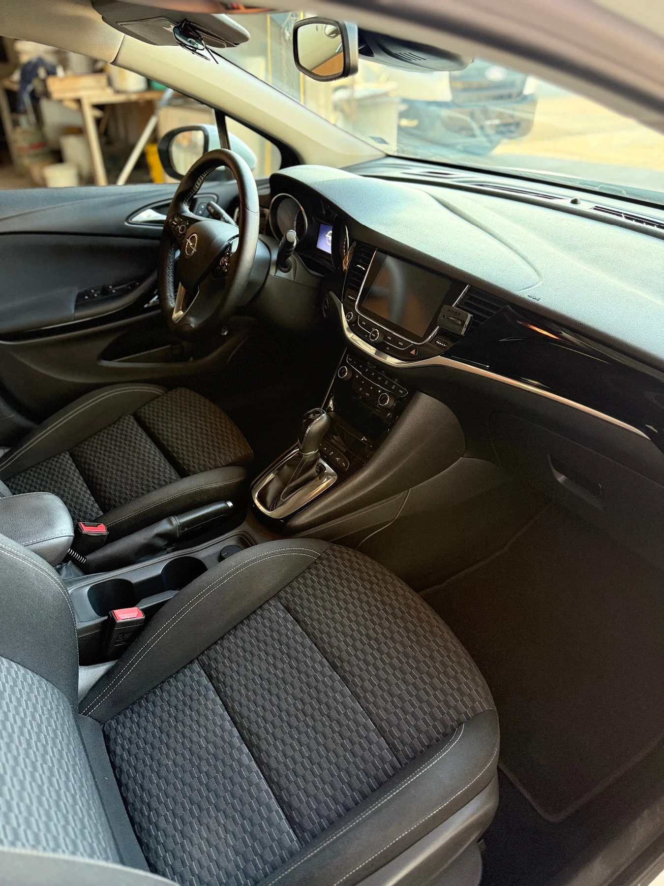 Opel Astra, снимка 9 - Автомобили и джипове - 55772218