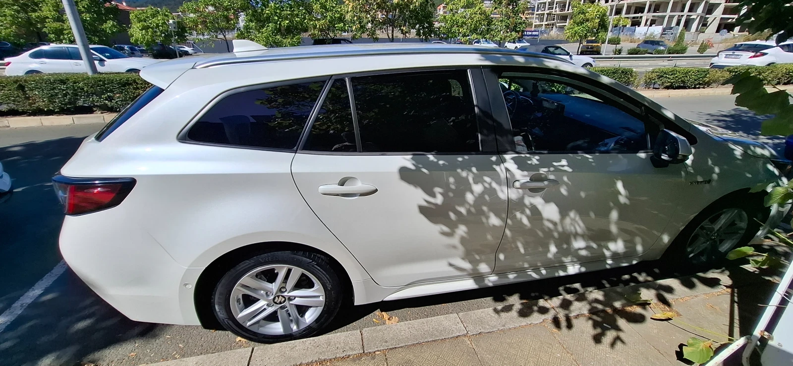 Suzuki Swace Full Hybrid , снимка 11 - Автомобили и джипове - 55888635