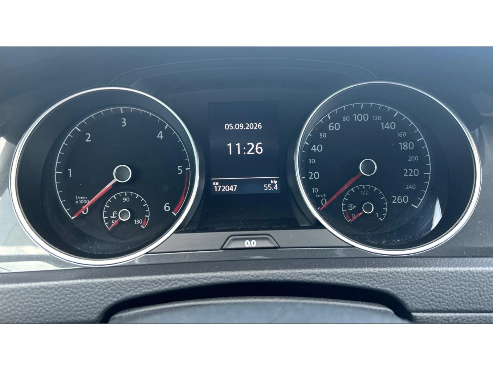 VW Golf 1.6 TDi A/T, Месечна вноска от 199  , снимка 17 - Автомобили и джипове - 55970184