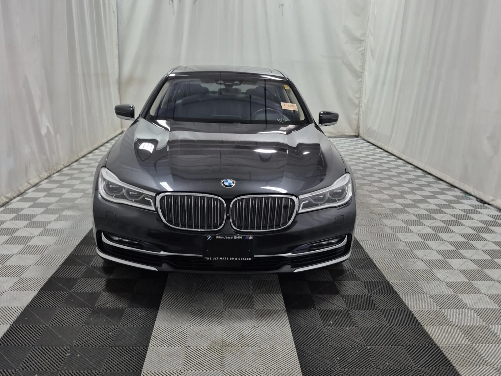 BMW 750 LI XDRIVE| HUD| 360| HAR/KAR| PANO| , снимка 11 - Автомобили и джипове - 56082622