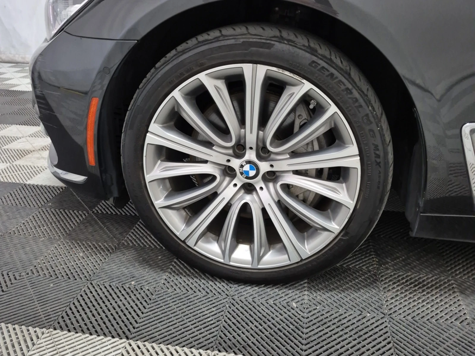 BMW 750 LI XDRIVE| HUD| 360| HAR/KAR| PANO| , снимка 6 - Автомобили и джипове - 56082622