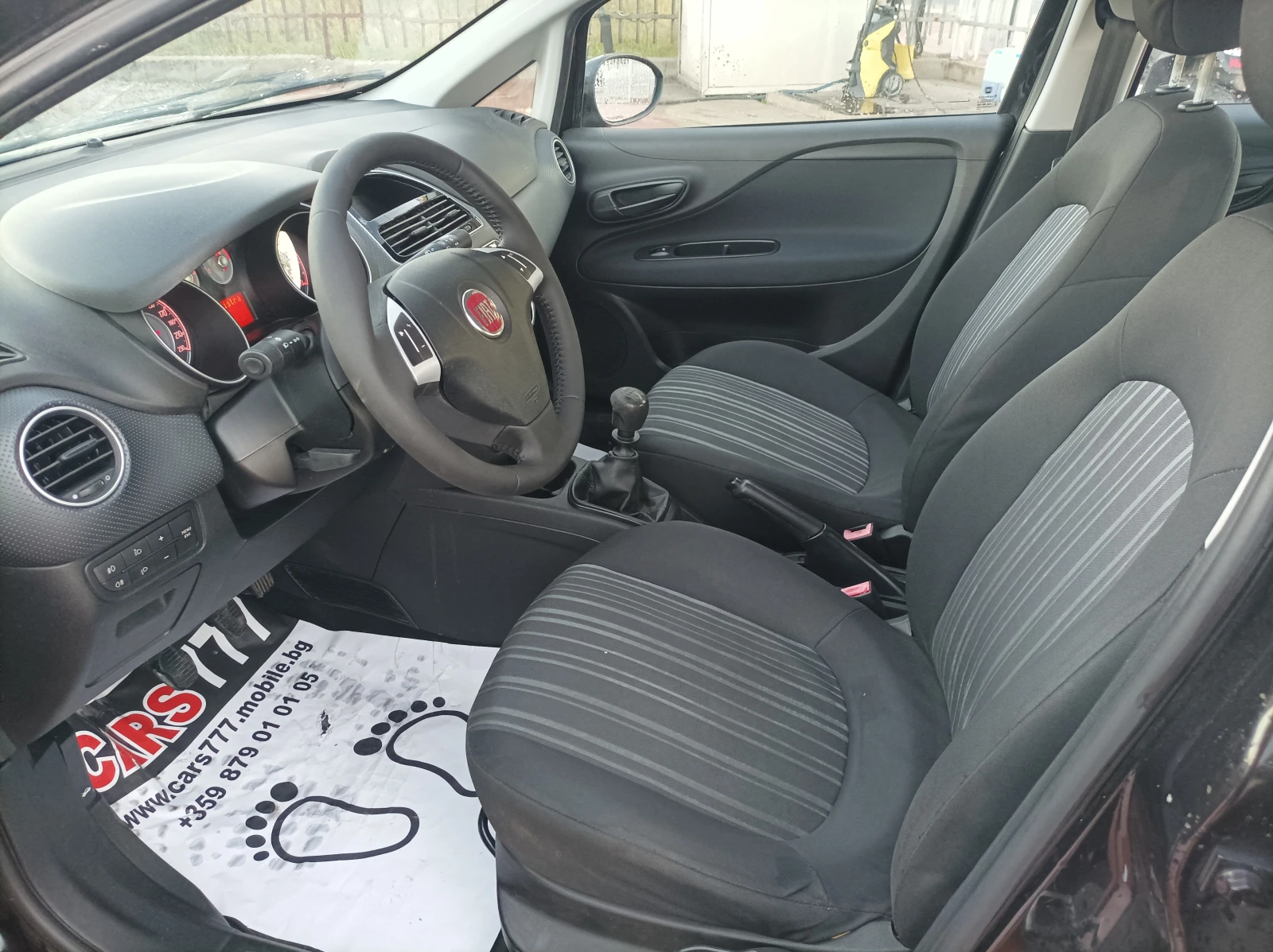 Fiat Punto 1.4 BENZIN/ ЛИЗИНГ , снимка 13 - Автомобили и джипове - 56349427