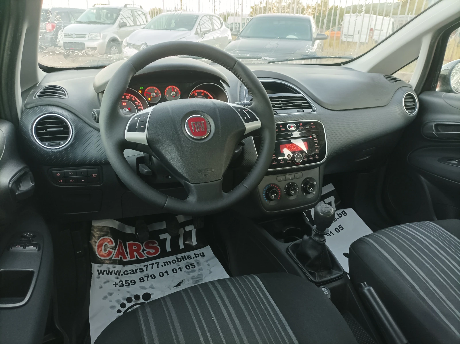 Fiat Punto 1.4 BENZIN/ ЛИЗИНГ , снимка 12 - Автомобили и джипове - 56349427
