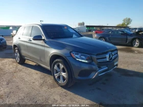  Mercedes-Benz GLC 30...