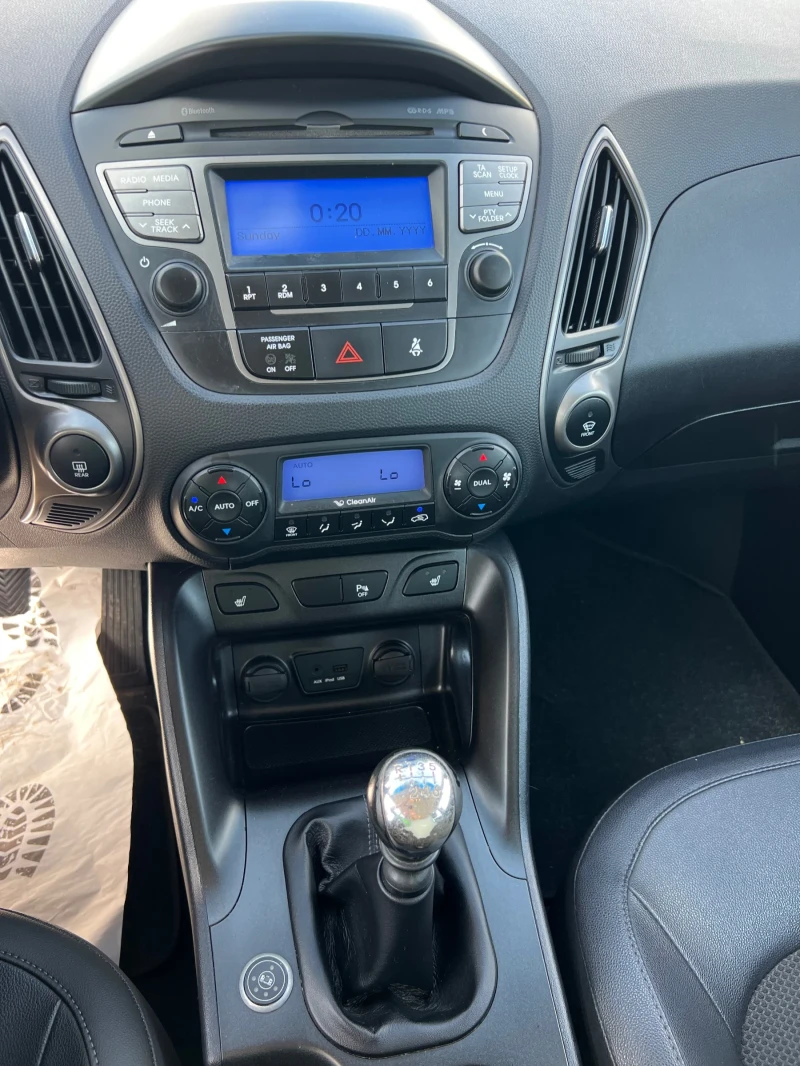 Hyundai IX35 1.6i/GPL Euro5B, снимка 14 - Автомобили и джипове - 48816131
