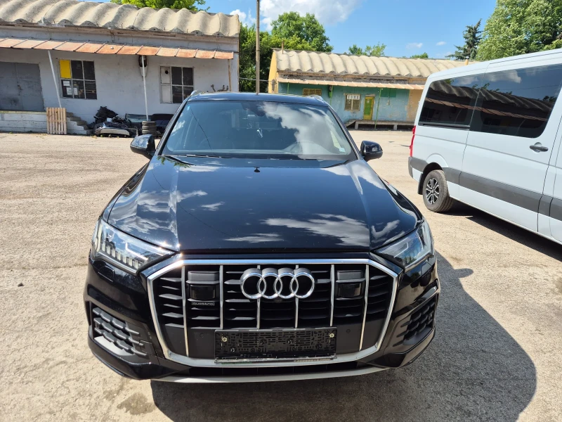 Audi Q7 Перфектна!!!Вакум 360камера.БАРТЕР