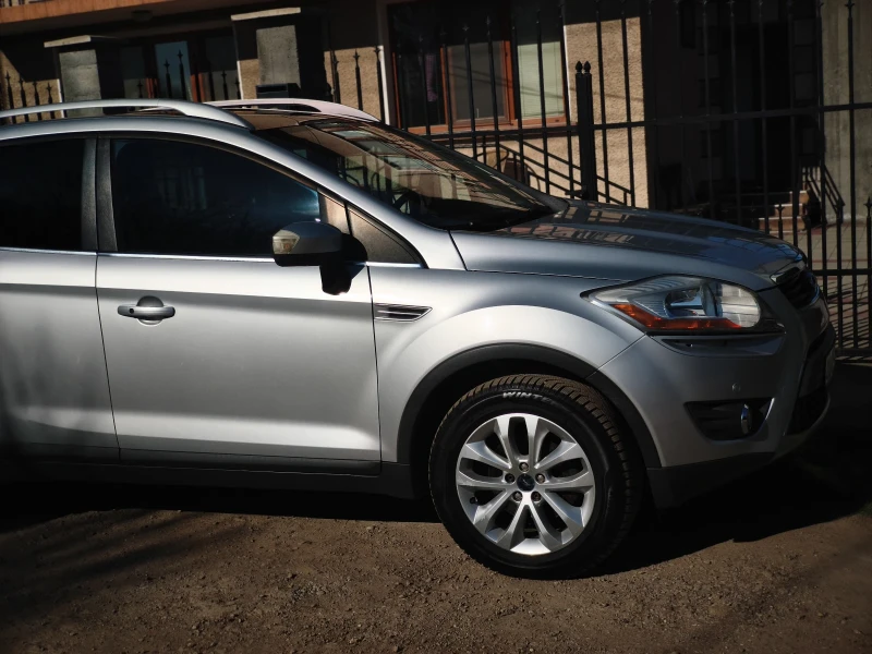 Ford Kuga Panorama , снимка 15 - Автомобили и джипове - 51856264